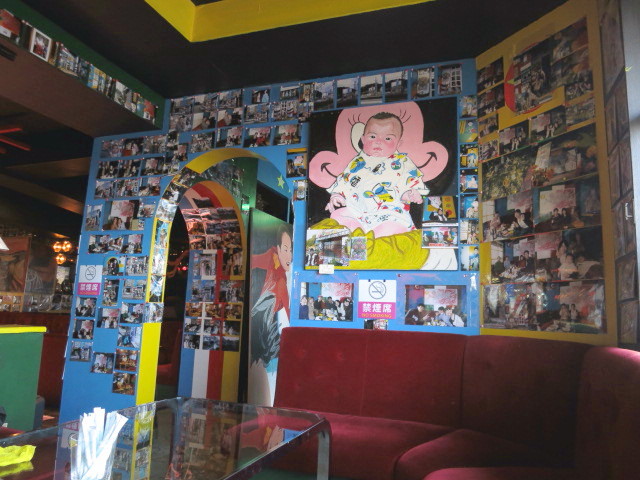 犬山市の喫茶店・百万ドルの店内装飾