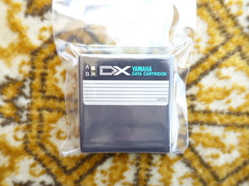 DX7用ROMカートリッジ１・表