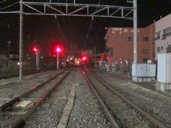 深夜の飯田線の線路