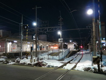 雪の伊那北駅
